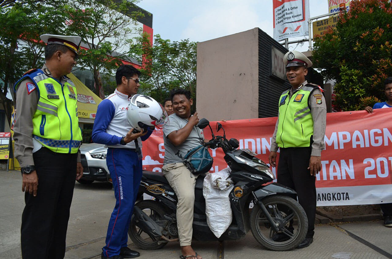 Wahana Rela Aksi Turun Jalan Demi Berkendara Aman