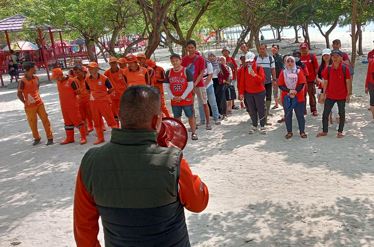 Wahanians Kumpulkan 510 Kilogram Sampah Pulau Untung Jawa