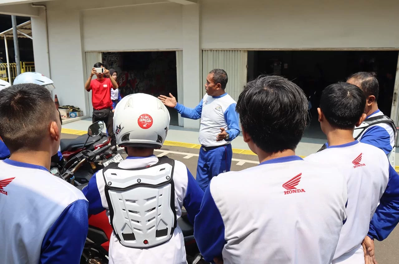 Edukasi Keselamatan Berkendara Safety Riding FOMO, Wujud Komitmen Wahana Honda Wujudkan #Cari_Aman