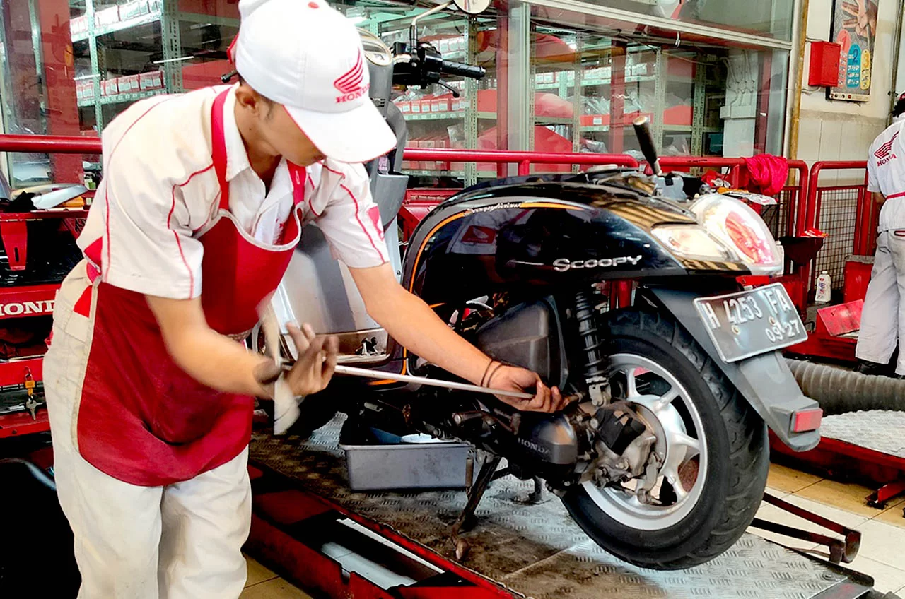 Saatnya Servis Motor AT Honda Di AHASS, Ada Promo Spesial Hari Kemerdekaan