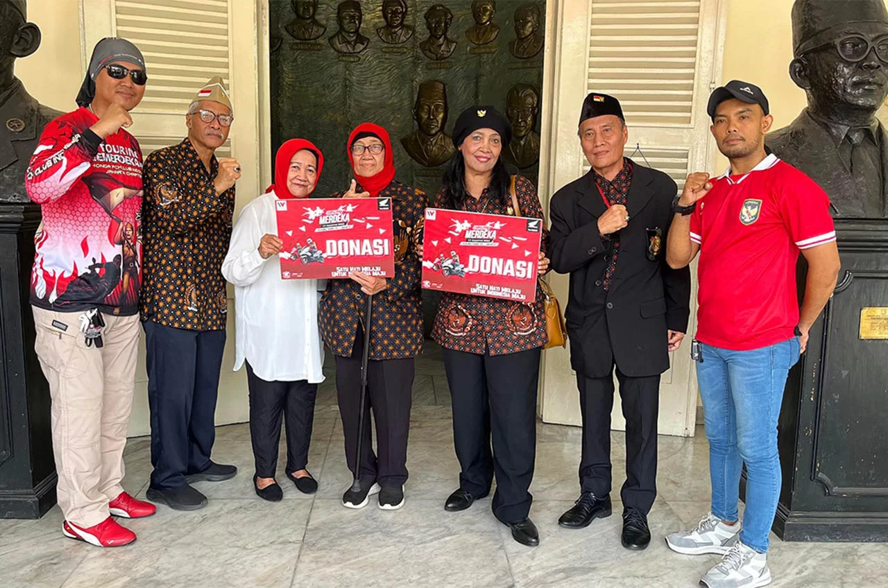 Convoy Merdeka Bikers Honda PCX Jakarta, Wahana Ajak Komunitas Rolling City Sembari Berdonasi