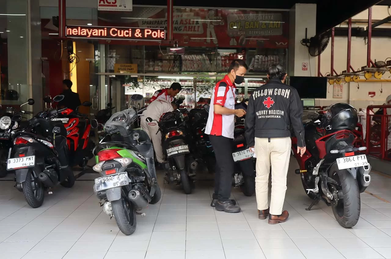 Spesial Hari Pelanggan Nasional, Konsumen Servis Di AHASS Dimanjakan Promo Plus-Plus Eksklusif