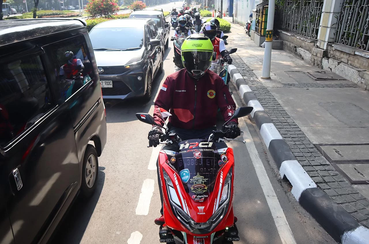 Pahami Etika Penggunaan Klakson #Cari_Aman Di Jalan Raya