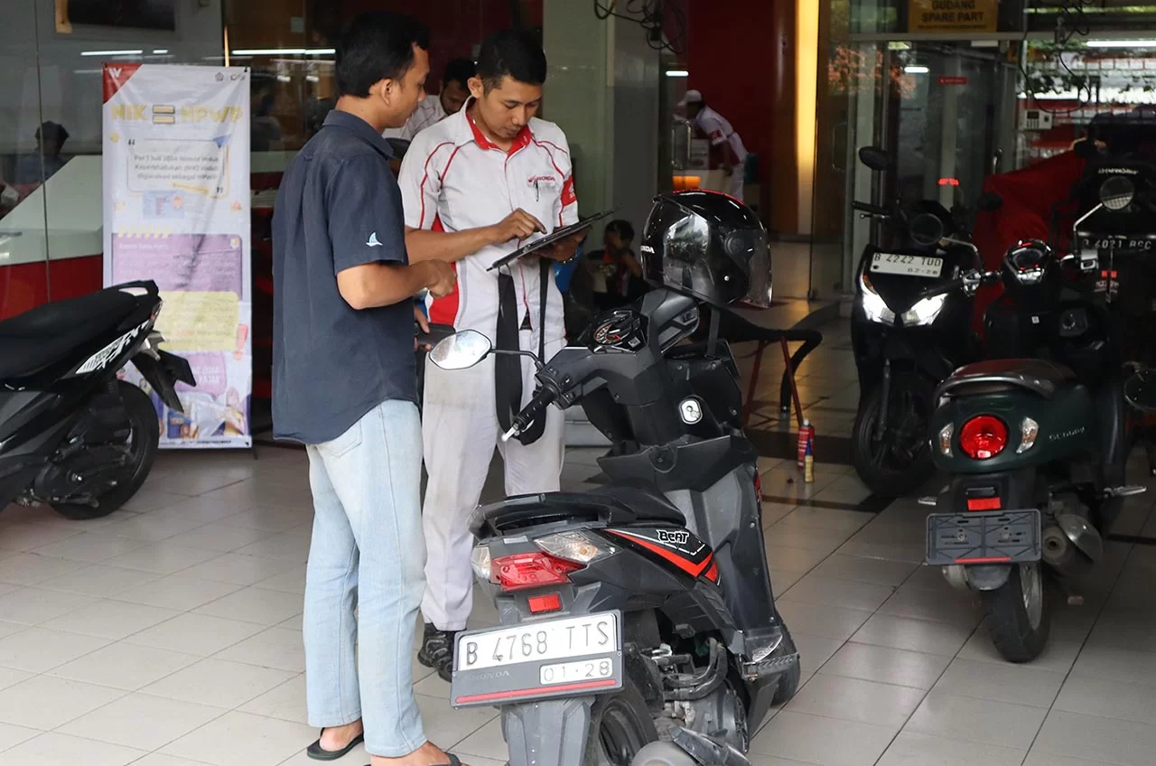 Motor Tetap Sehat Di Hari Pahlawan, Ada Diskon 15% Dari AHASS Jakarta - Tangerang Untuk Motor Matic