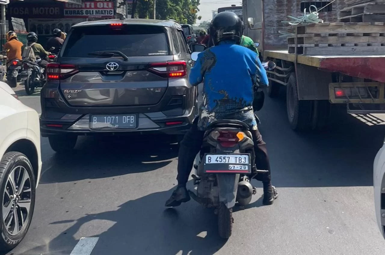 Perhatikan ‘Blind Spot’ Saat Berkendara Agar Selalu #Cari_Aman Di Jalan Raya