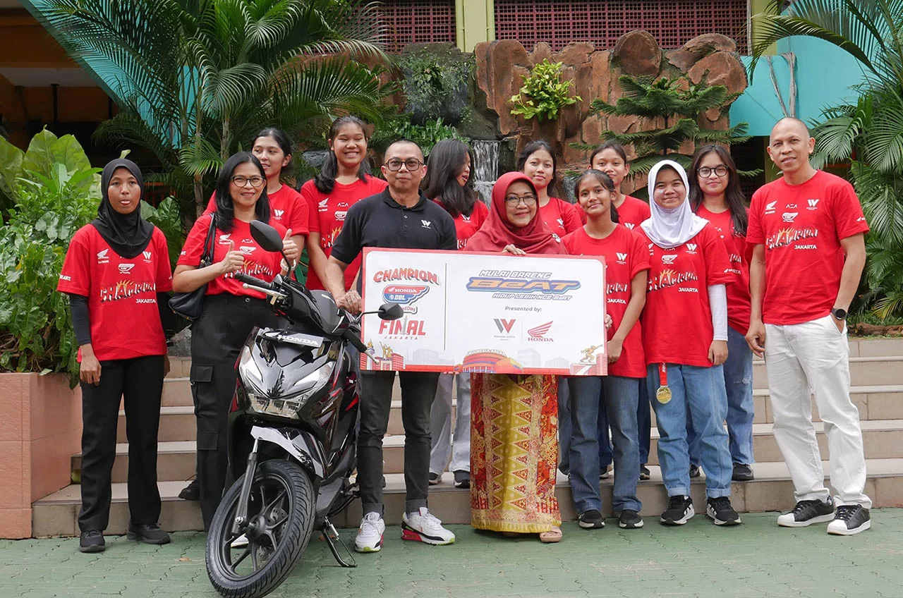 Pemenang Honda DBL Jakarta Championship Resmi Meminang New Honda BeAT